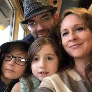 Meet your Posher, Sandy